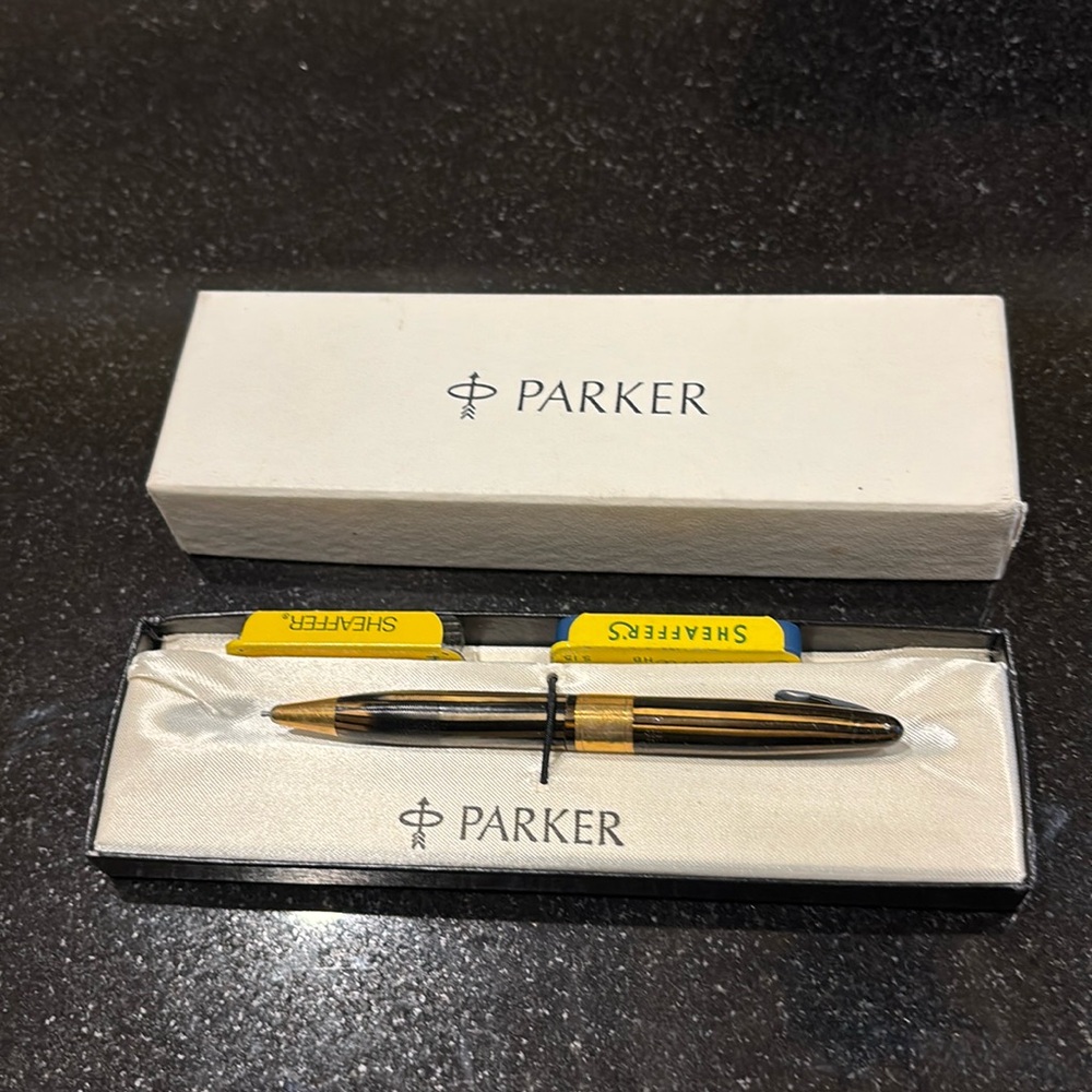 ❤️FINAL❤️New in box vintage Parker mechanical pencil